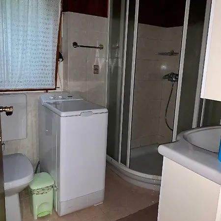 Apartma Pr'matic ゲストハウス Kamna Gorica